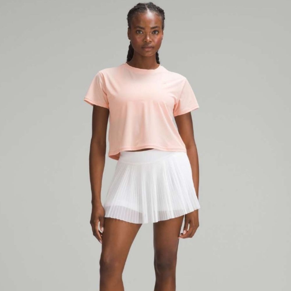 LULULEMON Lightweight Tennis Crewneck